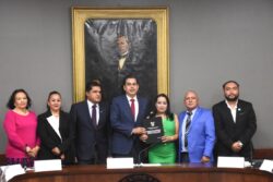 Entrega Gobierno de Hidalgo Cuenta Pública 2023 al Congreso estatal