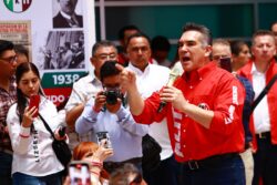 Hidalgo: Firman candidatos priistas cinco compromisos ante notario
