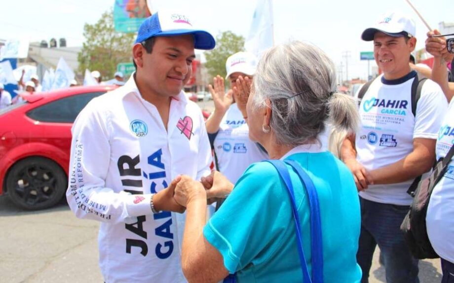Adultos Mayores en Mineral de la Reforma, prioridad para Jahir García