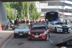 ¡Tragedia bajo el puente atirantado!; discusión vial termina en riña y muerte