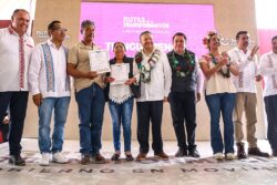 Menchaca impulsa desarrollo en Tianguistengo con inversión de 73 millones