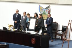 Congreso de Hidalgo rinde homenaje póstumo a Gabriel Vargas, genio del arte gráfico popular