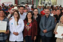 Más de 800 personas reciben apoyo integral en arranque de Caravana para Mujeres en Chapantongo