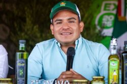 Ixmiquilpan: investigan a tres regidores y dos funcionarios por doble salario