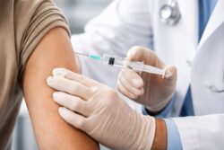 Juez federal ordena atención médica urgente a persona con VIH en CAPASITS de Hidalgo