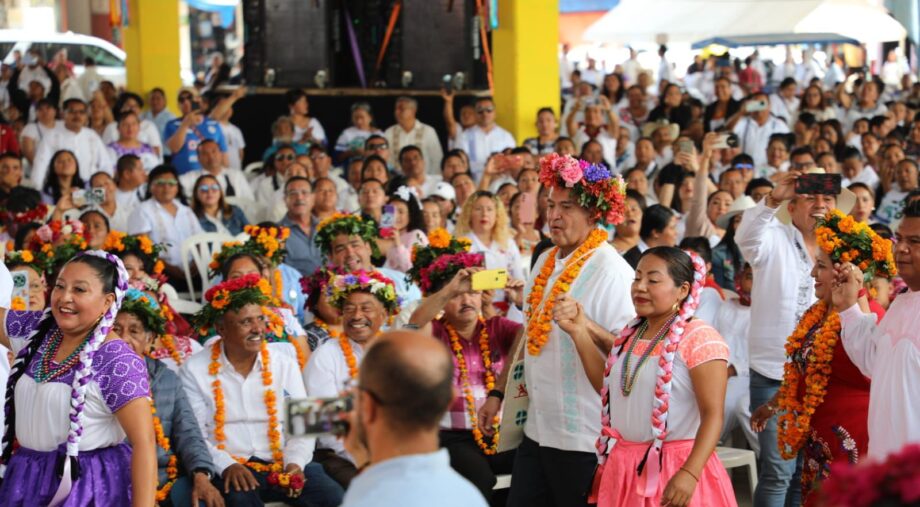 SEPH y SNTE conmemoran 62 años del servicio bilingüe; refrendan compromiso con la educación indígena
