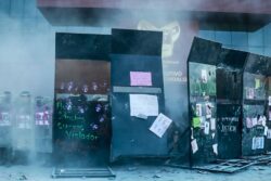 ¿Monumentos o mujeres?