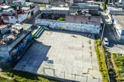 Rehabilitarán cancha de la colonia La Cruz en Tulancingo con apoyo federal