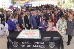 Encabeza Natividad Castrejón 100 aniversario de la Primaria “21 de Marzo”