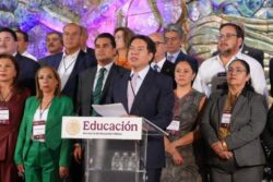 SEP da marcha atrás y conserva calendario escolar hasta julio