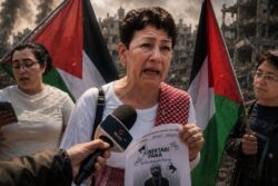 Liberan y trasladan a Estambul a hidalguense retenido durante misión humanitaria rumbo a Gaza