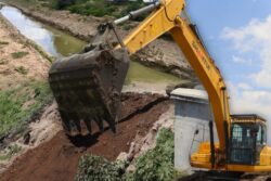 Aceleran obras hidráulicas para reducir riesgos de inundaciones en fraccionamientos de Mineral de la Reforma