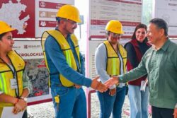 Avanza modernización de la carretera Cuautepec-Tulancingo; Menchaca verifica obras