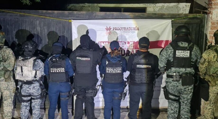 Desmantelan centro de distribución de droga en Ixmiquilpan; incautan mil 600 dosis