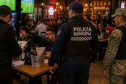 Mundial 2026: Autoridades vigilan venta de alcohol y horarios en establecimientos de Pachuca