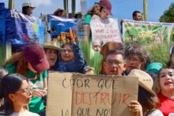 Vecinos y activistas protestan contra urbanización de predio contiguo al Parque Ecológico Cubitos