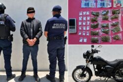 Detienen a presunto narcomenudista y recuperan moto robada en Progreso