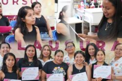 DIF Huejutla impulsa autoempleo con talleres de reparación de motocicletas y planchado de cejas