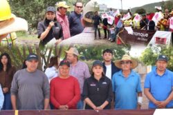 Ajacuba invierte 1.3 millones de pesos en pavimentación hidráulica de calles