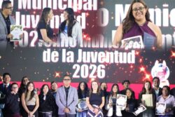 Mineral de la Reforma reconoce a 16 jóvenes por su talento y aportaciones