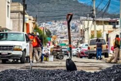 Particulares pueden tapar baches en Pachuca; ayuntamiento busca regular la actividad