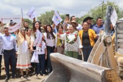 Cardonal inicia construcción de parador turístico con inversión de 56 millones de pesos