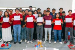 Estudiantes de UTVAM logran certificación internacional en diseño mecánico