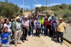 Medécigo supervisa nueva pavimentación de concreto en Dos Carlos