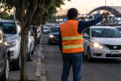Pachuca permitirá “franeleros” durante la feria, pero sólo vecinos autorizados del C. Doria
