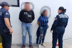 Detienen a pareja con presuntas dosis de marihuana y cristal en Mineral de la Reforma