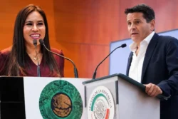 Simey Olvera niega pleito con Cuauhtémoc Ochoa y rechaza “castigo” en el Senado