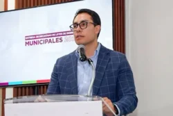 Jorge Reyes pide no desinformar sobre reforma que amplía facultades de alcaldes en Hidalgo