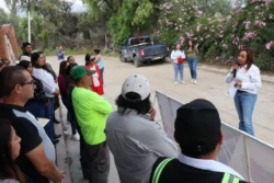 Ajacuba amplía red eléctrica en Santiago Tezontlale con recursos municipales