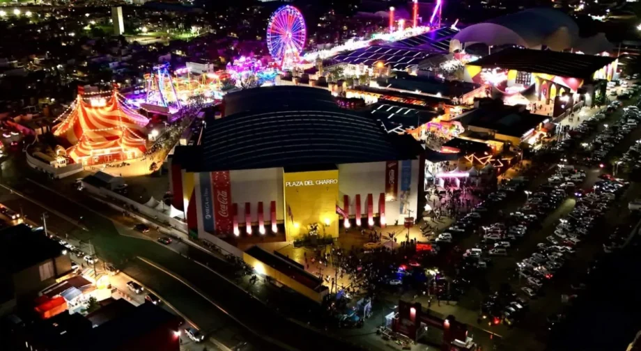 La Arrolladora Banda El Limón pone el broche de oro a la Feria San Francisco Pachuca 2026