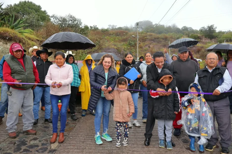 Fundación María Elena Moreno suma 79 obras con participación vecinal en Pachuca — imagen 2 Fundación María Elena Moreno suma 79 obras con participación vecinal en Pachuca — imagen 2