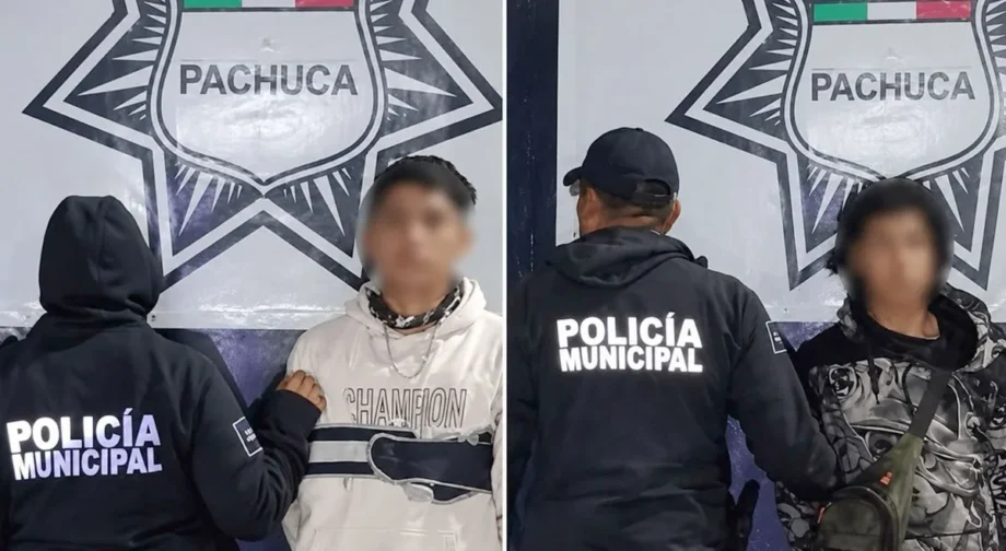 Caen dos por presunto robo de medidor de agua en Pachuca; les hallan posible droga