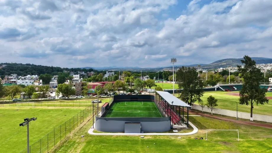 Tula estrena cancha de fútbol 7 con techumbre e iluminación; invierten más de 4 millones — imagen 2