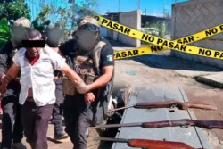 Rescatan a mujer secuestrada por expareja en Tulancingo; agresor dispara contra policías