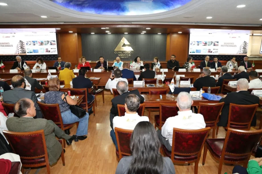 Hidalgo presenta ante empresarios nacionales 147 mil millones de pesos en proyectos de inversión — imagen 3 Hidalgo presenta ante empresarios nacionales 147 mil millones de pesos en proyectos de inversión — imagen 3