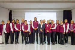 IHE abre diálogo sobre uso responsable de celulares y tecnología en las escuelas