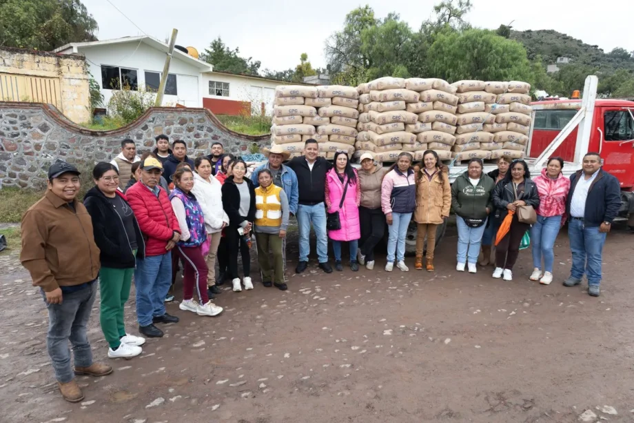 Mario David Medina arranca obras de agua y drenaje en San Agustín Tlaxiaca — imagen 3 Mario David Medina arranca obras de agua y drenaje en San Agustín Tlaxiaca — imagen 3